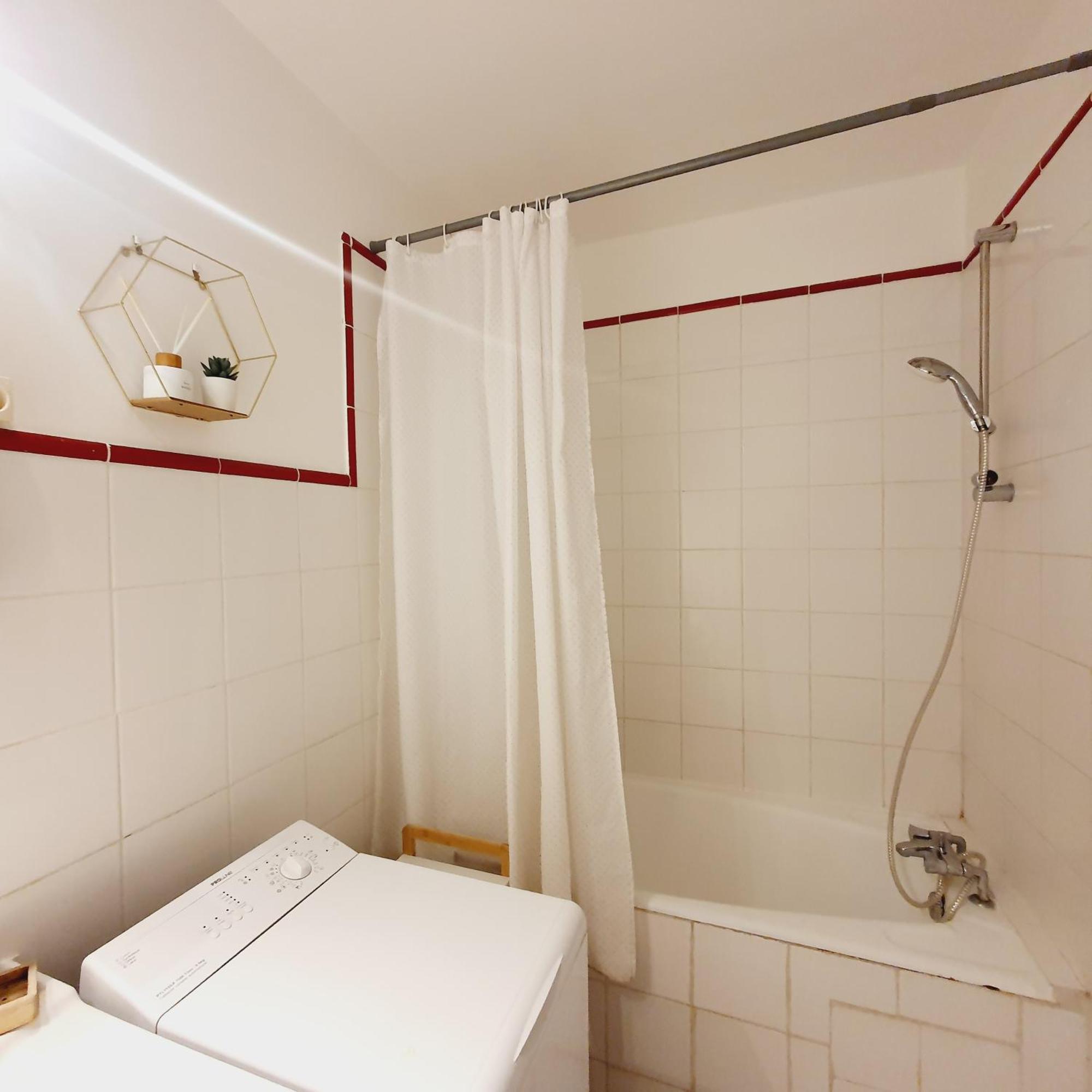 Sejour Cosy Pres De Paris T3 Cuisine Ouverte Et Bar Ris-Orangis Exteriér fotografie